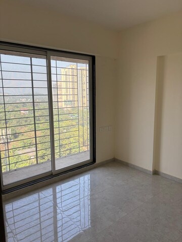 1 BHK Apartment For Rent in Mahavir Kalpavruksha, Ghodbunder Road