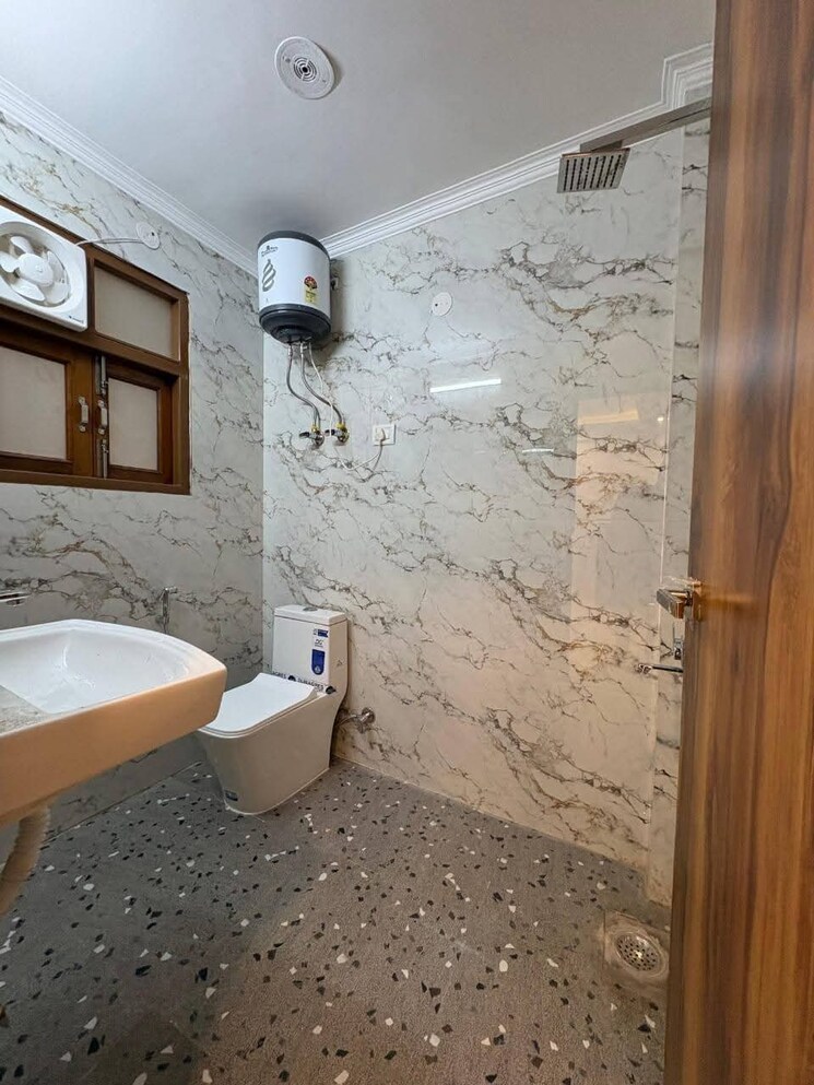 Bathroom, saket 1 Bedroom 500 Sq.Ft. Builder Floor In Saket Delhi 9608755