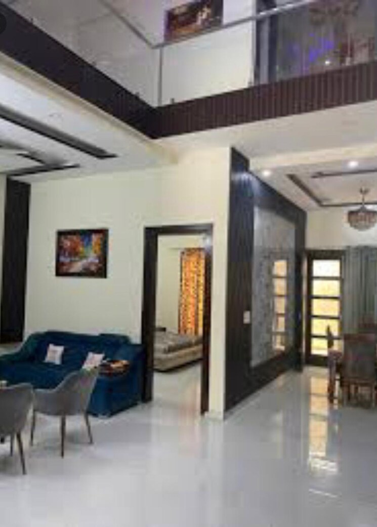 Living Room, sector 15 3 Bedroom 300 Sq.Yd. Independent House In Sector 15 Panchkula 9608658