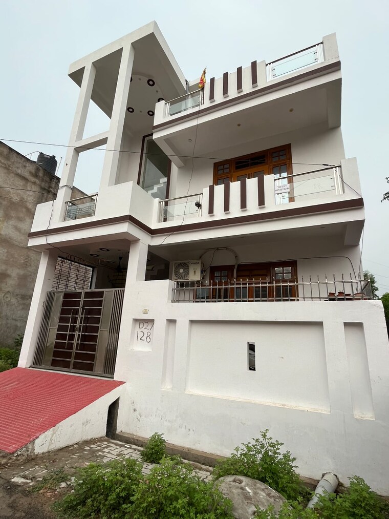 Exterior View, gomti nagar Pg For Boys & Girls In Gomti Nagar 9608742