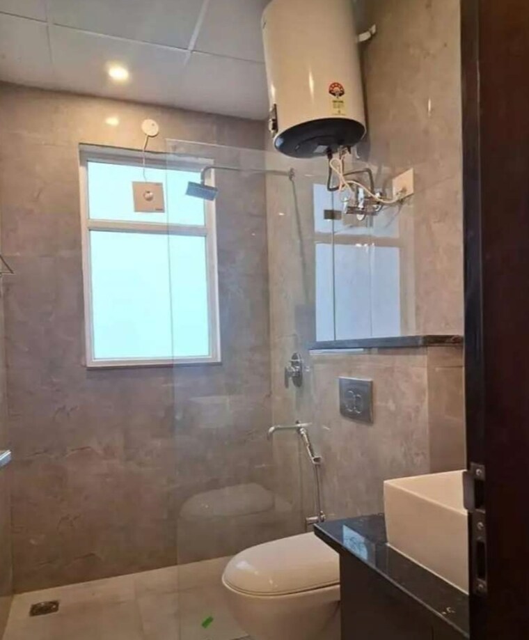 Bathroom, gomti nagar 2 Bedroom 1000 Sq.Ft. Apartment In Gomti Nagar Lucknow 9608785