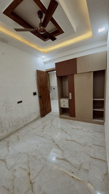 Room in 2 BHK Builder Floor at Vihaan Greens, Sector 1 Greater Noida – for Sale