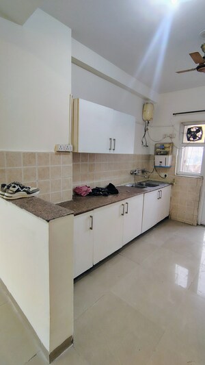 Kitchen in 3.5 BHK Apartment at Spaze Privy, Sector 72 – for Rent