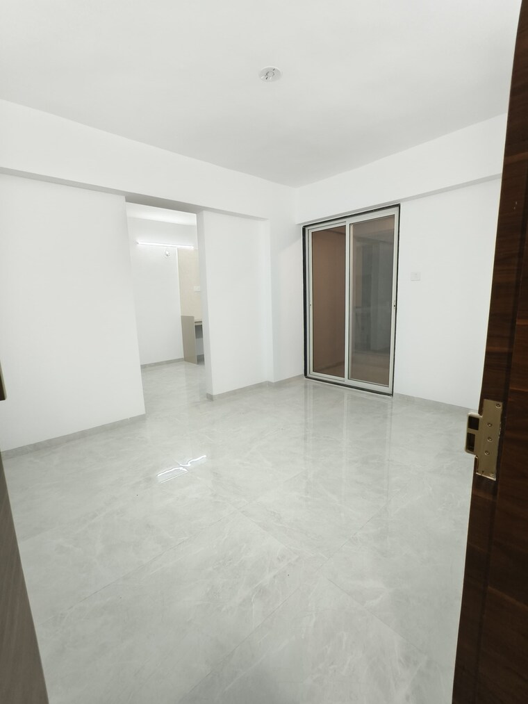 Room, wadgaon sheri 2 Bedroom 955 Sq.Ft. Apartment In Wadgaon Sheri Pune 9608806