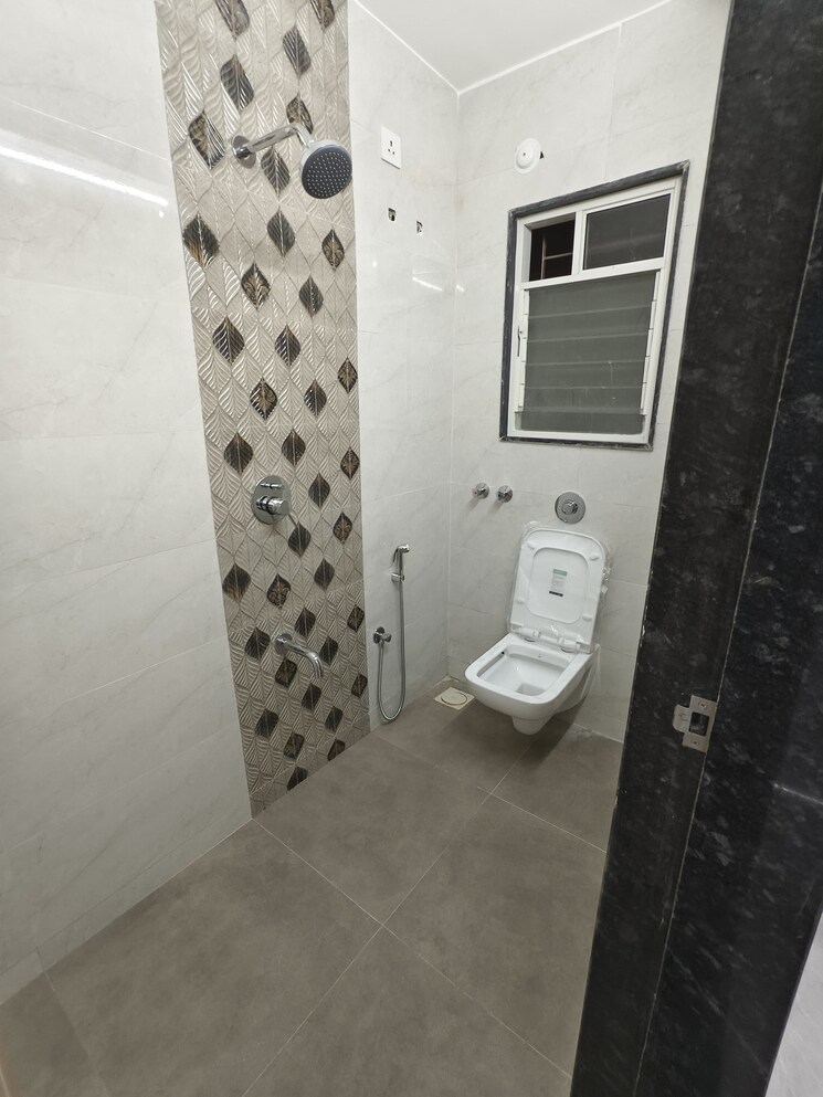 Bathroom, wadgaon sheri 2 Bedroom 955 Sq.Ft. Apartment In Wadgaon Sheri Pune 9608806