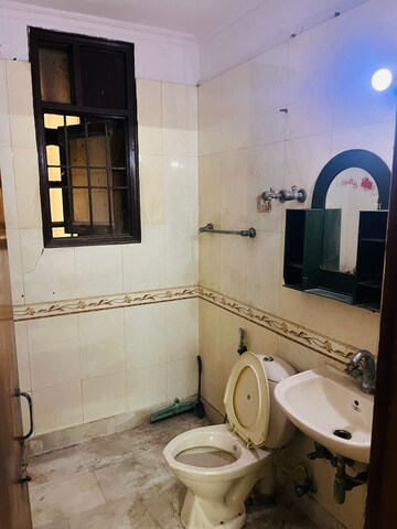 Bathroom in 2 BHK Builder Floor at Saket – for Rent