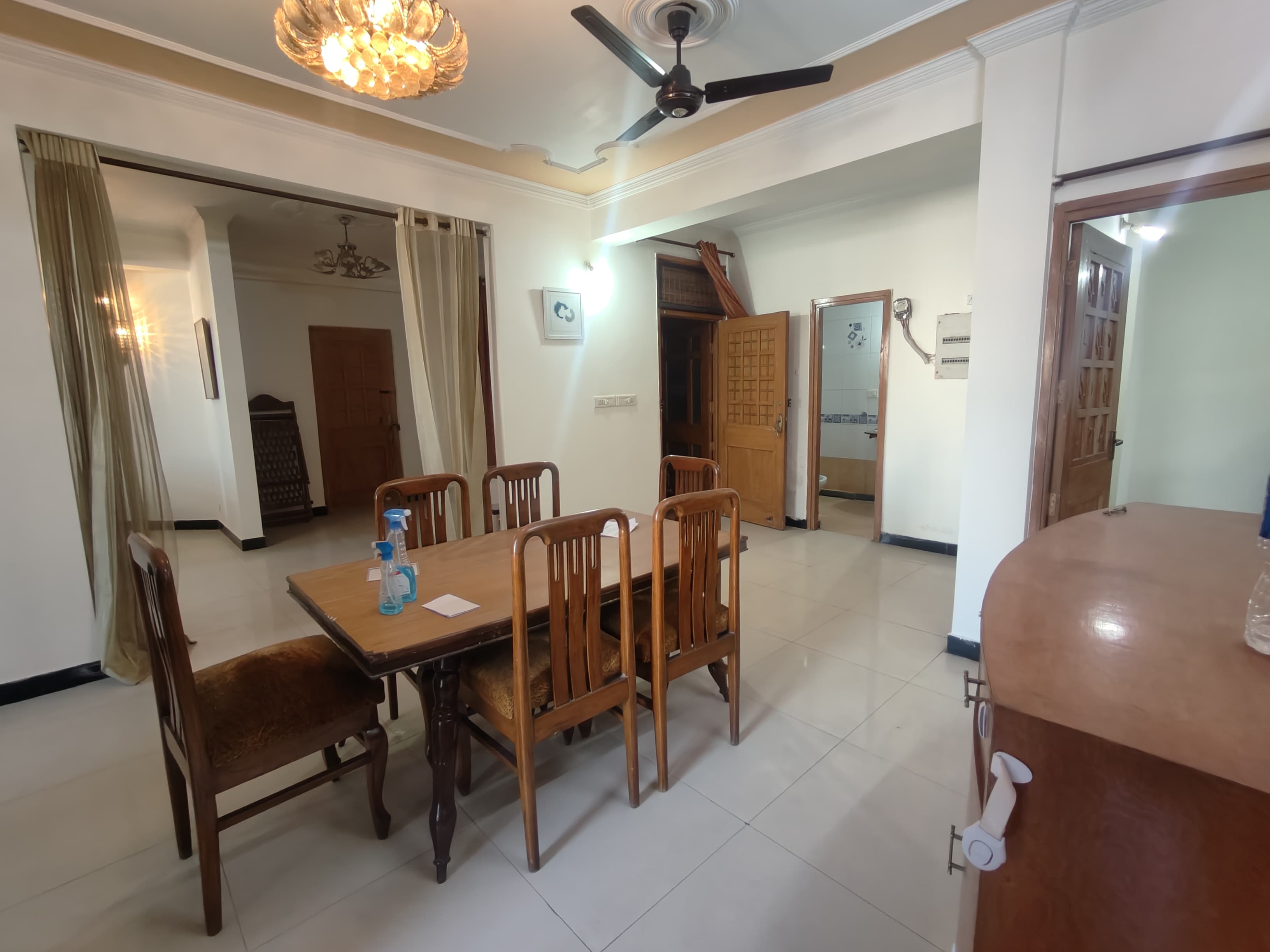 3 BHK + Servant Room 2000 Sq.Ft. Apartment in CGHS HEWO Apartments