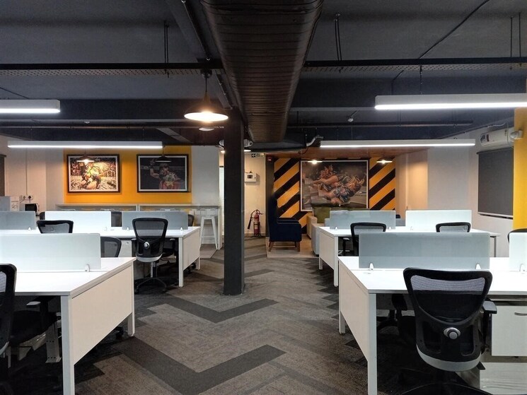  Parking, koregaon park Commercial Office Space 7300 Sq.Ft. In Koregaon Park Pune 9608828