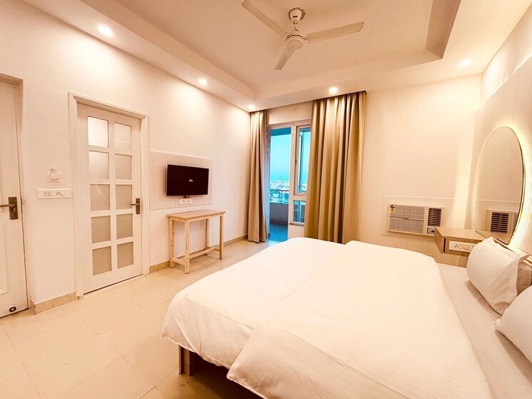 Bedroom, aez-aloha 5 Bedroom 3283 Sq.Ft. Apartment In Sector 57 Gurgaon 9608947