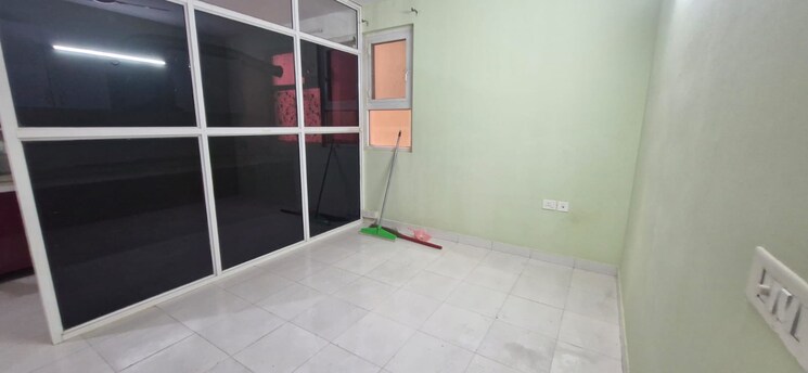 Room, tulip-lemon 2 Bedroom 526 Sq.Ft. Apartment In Sector 69 Gurgaon 9608894