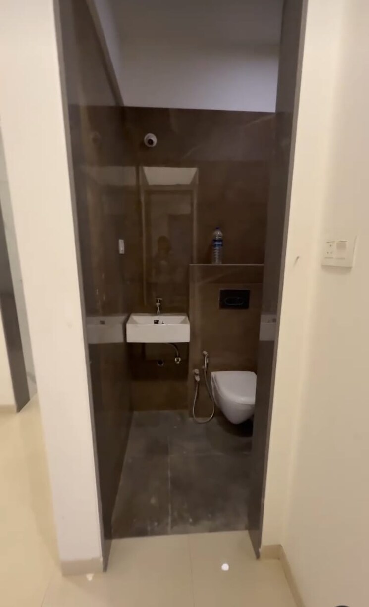 Bathroom, nexa-goyal-aspire 1 Bedroom 414 Sq.Ft. Apartment In Kandivali West Mumbai 9608659