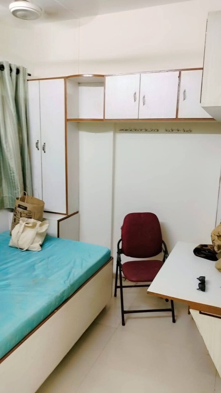 Team Area, andheri east 1 RK 270 Sq.Ft. Apartment In Andheri East Mumbai 9608904