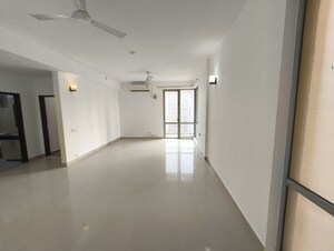 3.5 BHK Apartment For Rent in Pioneer Park Phase 1, Sector 61