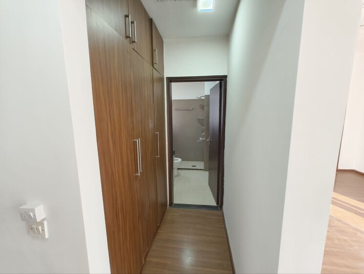 undefined, pioneer-park-phase-1 3.5 Bedroom 2075 Sq.Ft. Apartment In Sector 61 Gurgaon 9608909