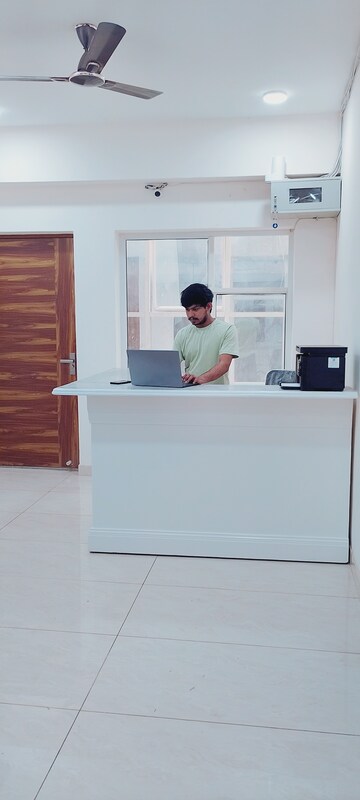 Room in  Pg at Aghapur – for Rent