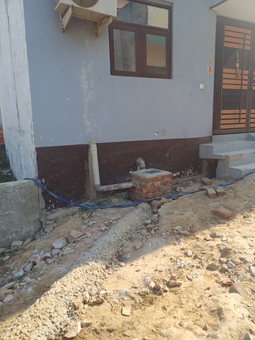  Plot For Sale in Dheeraj Nagar