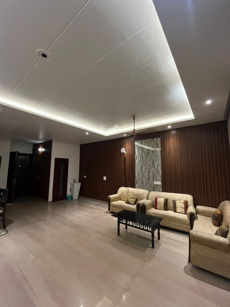 Living Room, aerocity 2 Bedroom 1800 Sq.Ft. Builder Floor In Aerocity Mohali 9609057