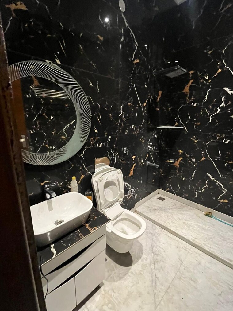 Bathroom, aerocity 2 Bedroom 1800 Sq.Ft. Builder Floor In Aerocity Mohali 9609057