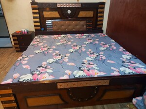 Room in  Pg at Gomti Nagar – for Rent