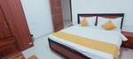800 Sq.Ft. Pg in Hotel Yatra Inn