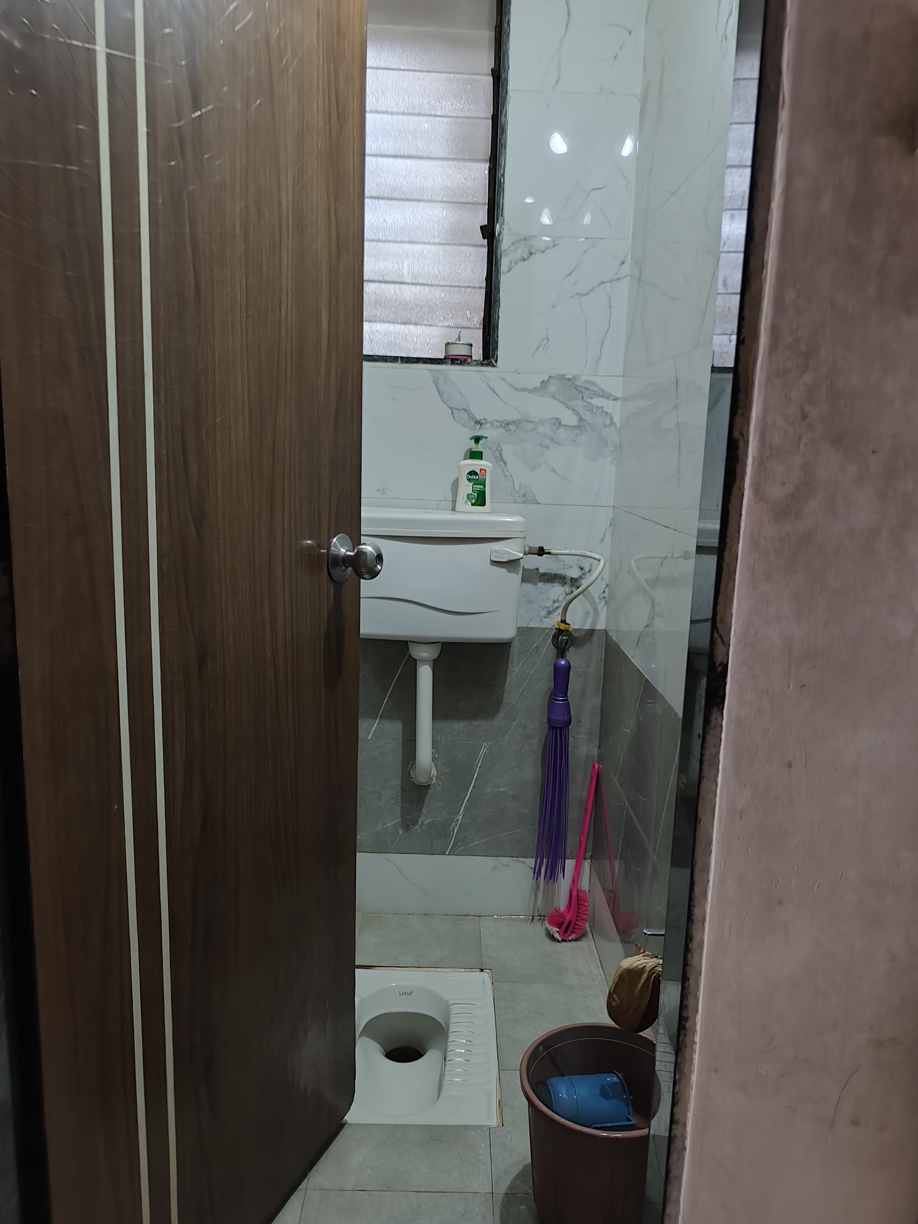 1 BHK + Extra Room Apartment For Sale in Vankvanis Ela