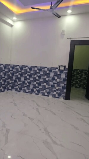 3 BHK Builder Floor For Rent in Mahagun Mahagunpuram II, Lal Kuan