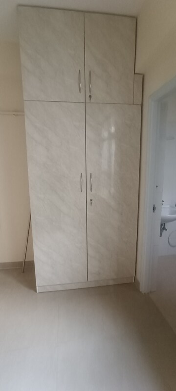 Bathroom in 2 BHK Apartment at Shree Vardhman Mantra, Sector 67 – for Rent