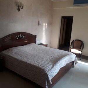 Bedroom in 3 BHK Apartment at Sector 11 – for Rent