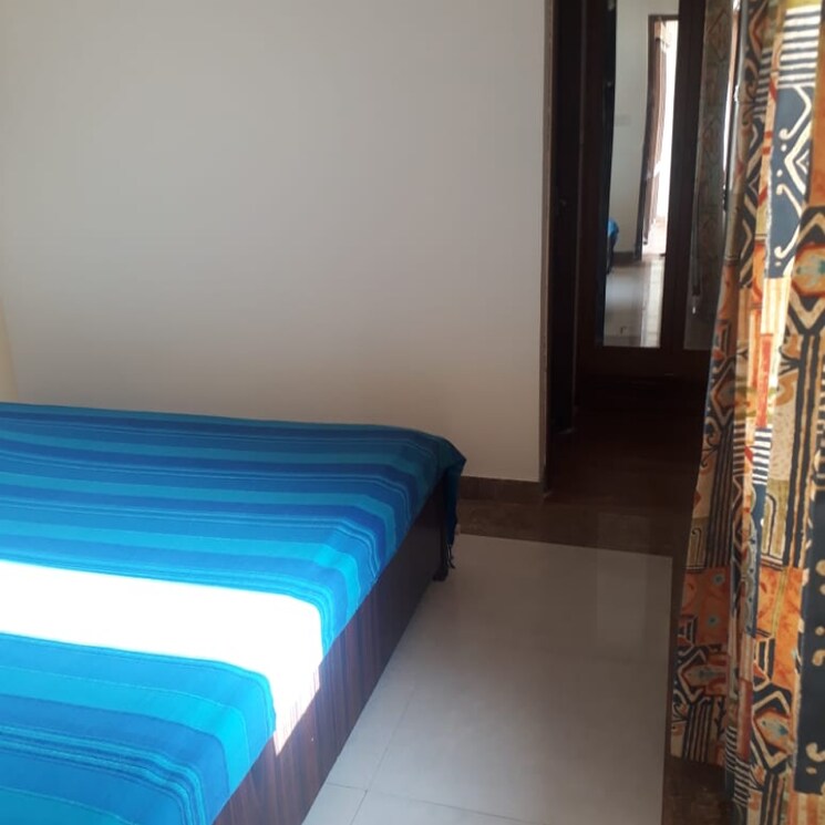 Bedroom, sector 11 3 Bedroom 4500 Sq.Ft. Apartment In Sector 11 Chandigarh 9609221