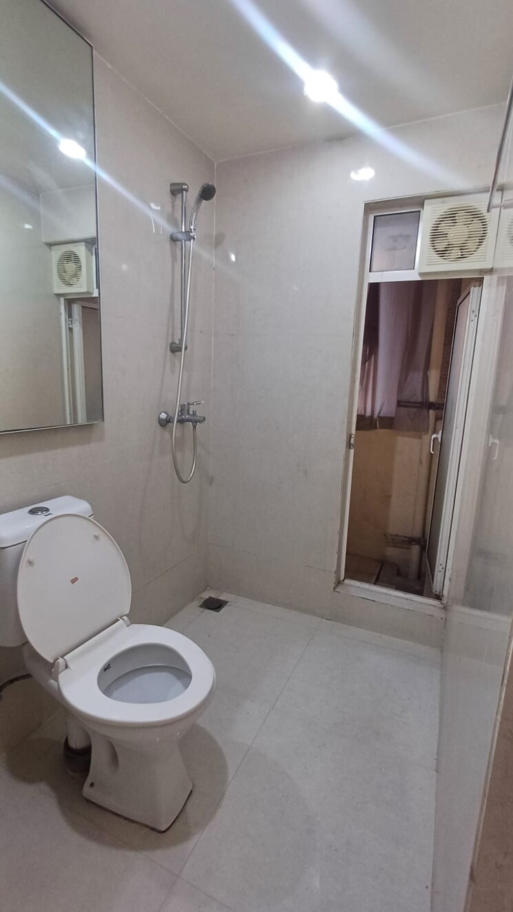 Bathroom, blue-bell-hiranandani-estate 1 Bedroom 427 Sq.Ft. Apartment In Ghodbunder Road Thane 9609128