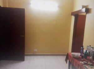 Room in 5 BHK Apartment at Haidar Para – for Sale