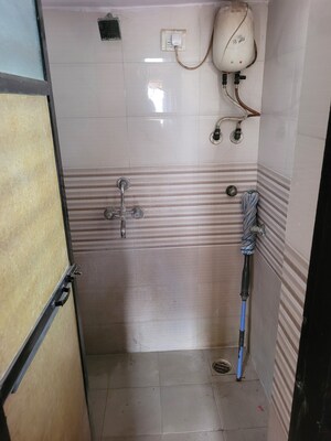 Room in 1 BHK Apartment at Himalaya Lokdhara CHS, Kalyan East – for Sale