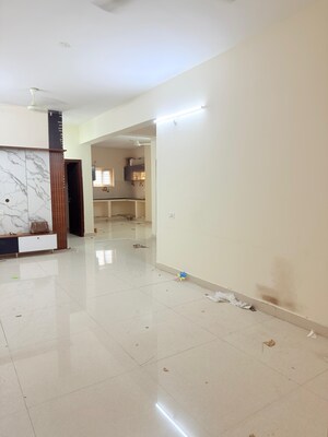 Room in 2 BHK Apartment at Kukatpally – for Rent