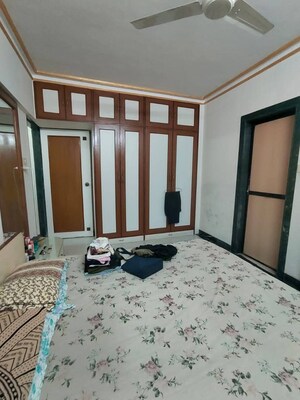 Bedroom in 1 BHK Apartment at Azad Nagar – for Rent