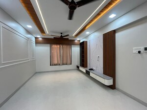Room in 2 BHK Apartment at Shivshakti Nivas, Kothrud – for Rent