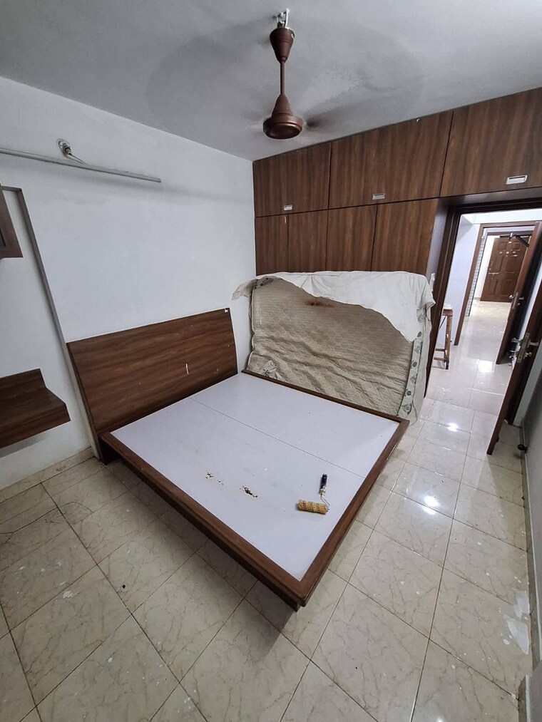Bedroom, azad nagar 1 Bedroom 380 Sq.Ft. Apartment In Azad Nagar Mumbai 9609206