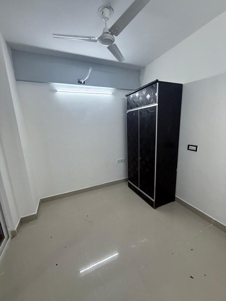 Room, rof-alante 3 Bedroom 665 Sq.Ft. Apartment In Sector 108 Gurgaon 9609220