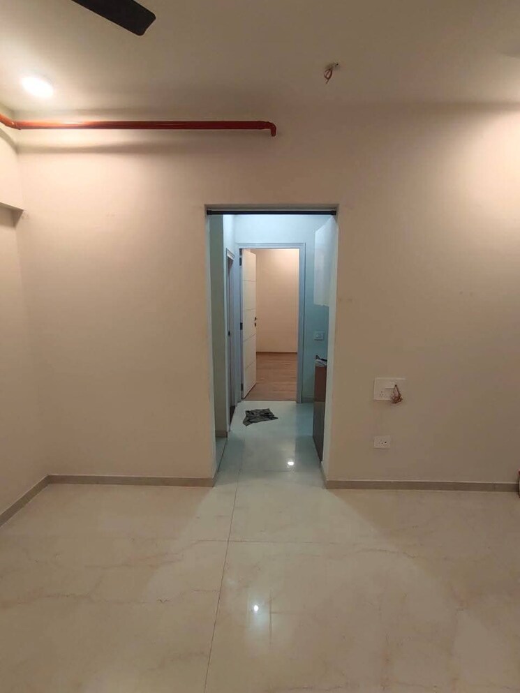 Room, azad nagar 1 Bedroom 350 Sq.Ft. Apartment In Azad Nagar Mumbai 9609230