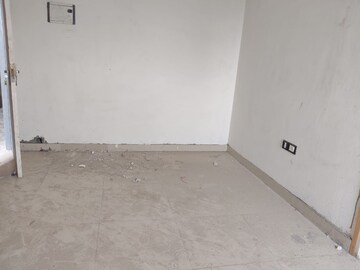 Room in 1 BHK Apartment at ROF Alante, Sector 108 – for Rent