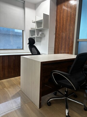 Team Area in  Office Space in IT/SEZ at Grandslam IThum, Sector 62 – for Rent