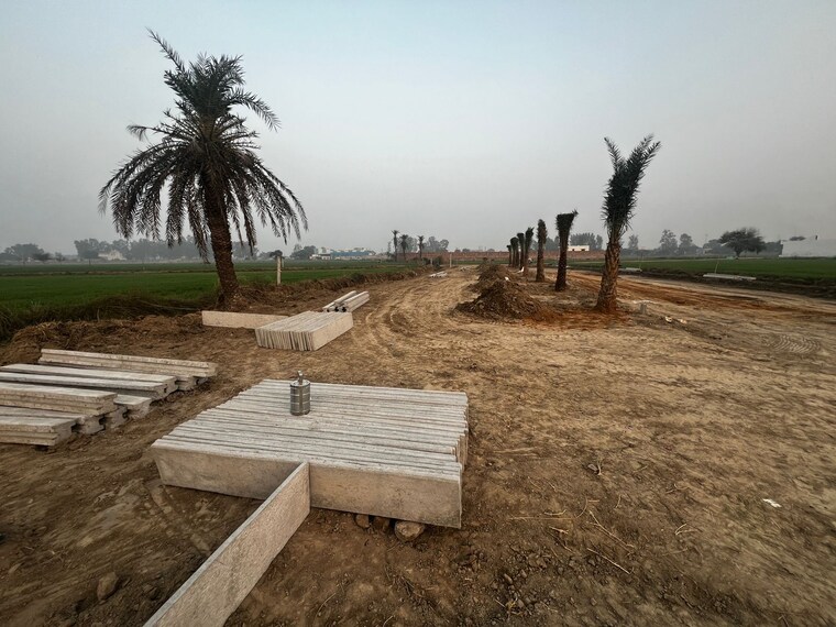 undefined, tappal  112 Sq.Yd. Plot In Tappal Aligarh 9609568