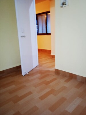 Room in 2 BHK Apartment at Shiv Parvati CHS Borivali West, Borivali West – for Rent