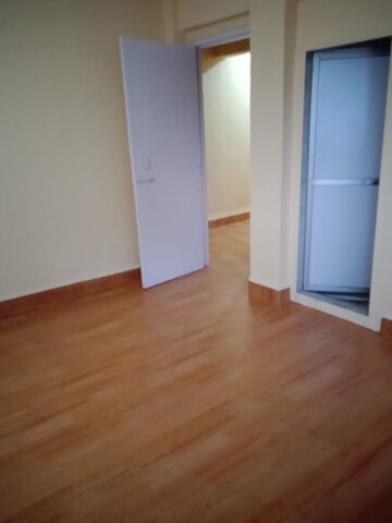 Room in 2 BHK Apartment at Shiv Parvati CHS Borivali West, Borivali West – for Rent