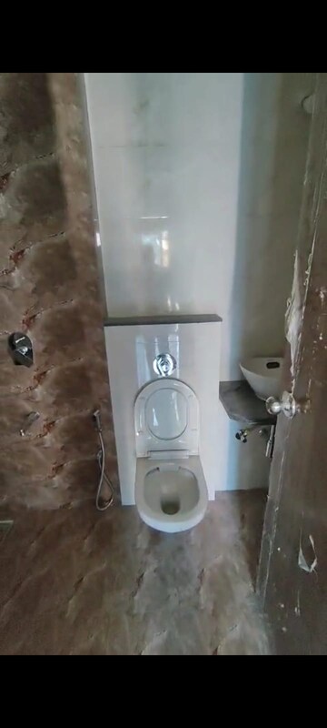 Attached Bathroom in 2 BHK Apartment at Kanakia Silicon Valley, Powai – for Rent