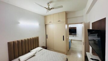 Room in 2 BHK Apartment at Shree Vardhman Mantra, Sector 67 – for Rent
