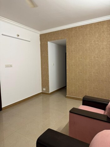 Lalazar Apartment