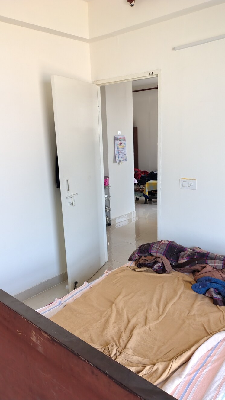 Room, signature-global-prime 2 Bedroom 834 Sq.Ft. Apartment In Sector 63a Gurgaon 9609621