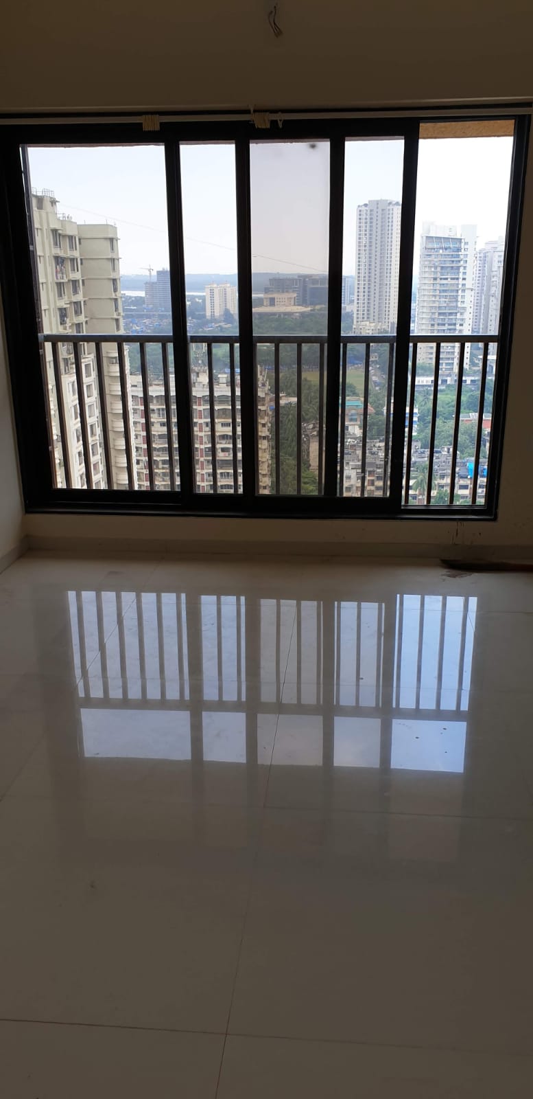2 BHK Apartment For Sale in Chandak Stella