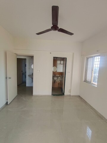 Room in 2 BHK Apartment at Aishwaryam Ventures, Pimpri Chinchwad Pcmc – for Rent