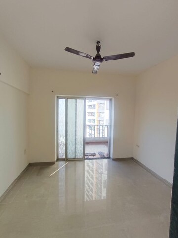 Room in 2 BHK Apartment at Aishwaryam Ventures, Pimpri Chinchwad Pcmc – for Rent